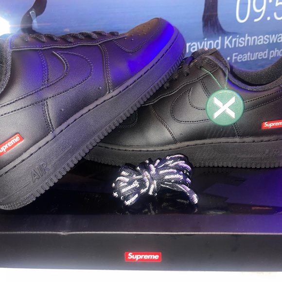 Brand New Supreme Nike AF1’s - Picture 2 of 4
